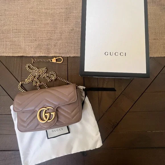 Gucci Crossbody Super Mini Pink Leather GG Marmont